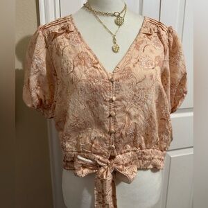 BLU PEPPER Front Tie Button Front Crop Top Dusty Peach SZ L MSRP $42 NWT